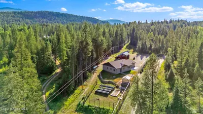 Property 26-9519 - Photo 63