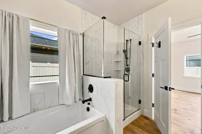 Property 26-9351 - Photo 28