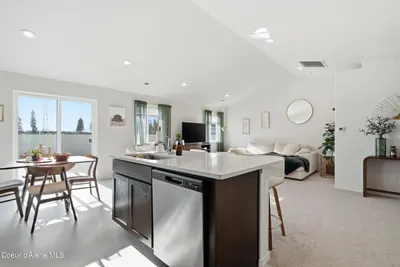 Property 26-9548 - Photo 12