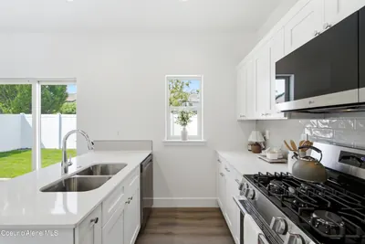 Property 26-10174 - Photo 15