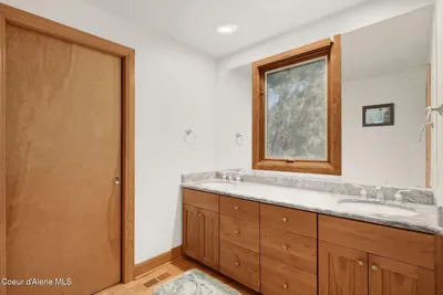 Property 26-7018 - Photo 29