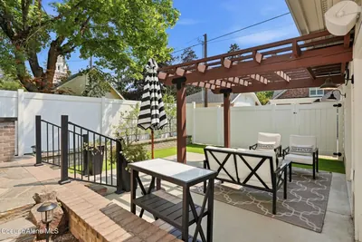 Property 26-3831 - Photo 76
