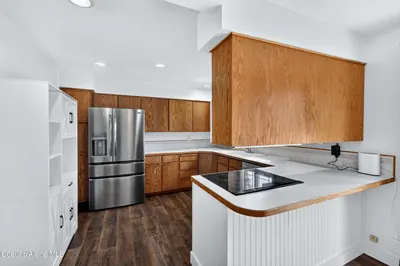 Property 26-9446 - Photo 2