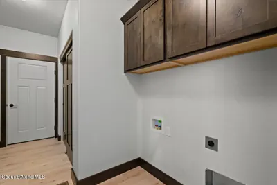 Property 26-8564 - Photo 28