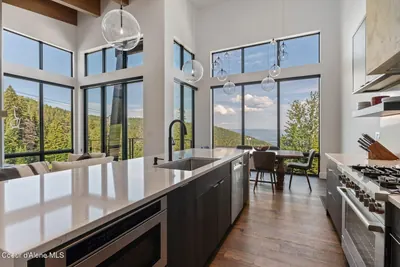 Property 26-8888 - Photo 2