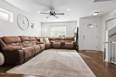 Property 26-10014 - Photo 3