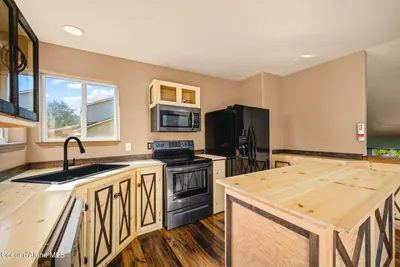 Property 26-9842 - Photo 18