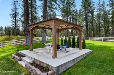 Property 26-8550 - Photo 49