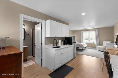 Property 26-8131 - Photo 47