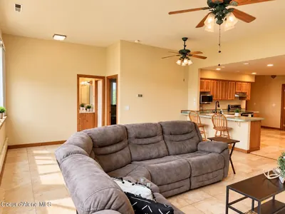 Property 26-10525 - Photo 16