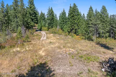 Property 26-1819 - Photo 3