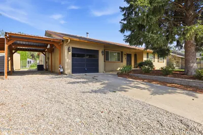 Property 26-8585 - Photo 3