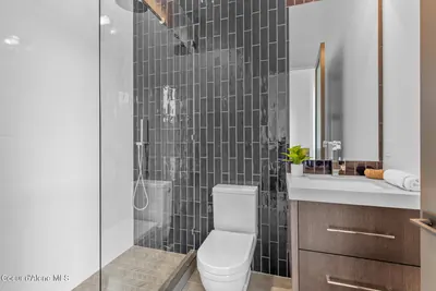 Property 26-3805 - Photo 38