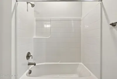 Property 26-10556 - Photo 27