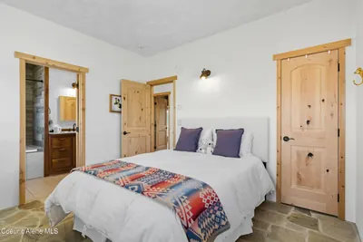 Property 26-6817 - Photo 32