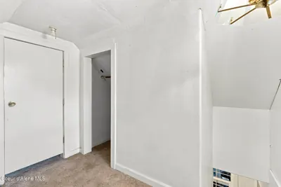 Property 26-8332 - Photo 9