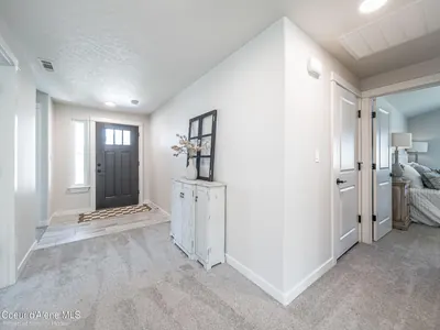 Property 26-5913 - Photo 2