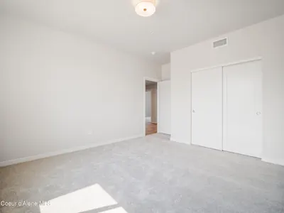 Property 26-8401 - Photo 33