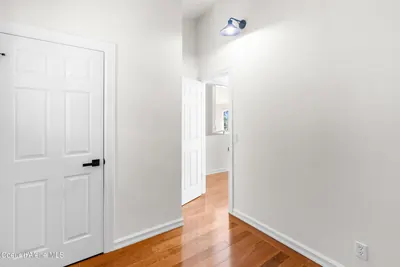 Property 26-10082 - Photo 24