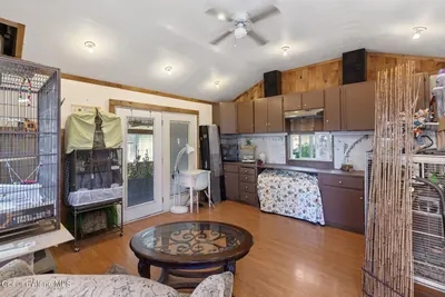 Property 26-7960 - Photo 11