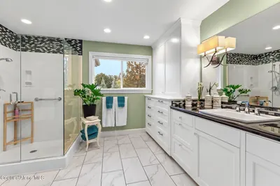 Property 26-10034 - Photo 53