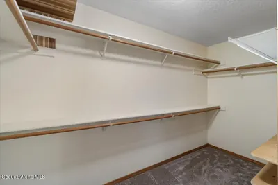 Property 26-10287 - Photo 18