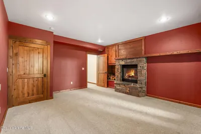Property 26-7737 - Photo 33