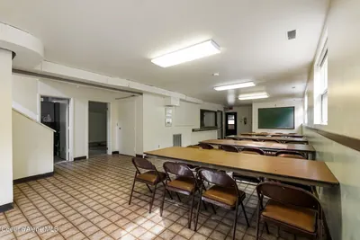 Property 26-10294 - Photo 91