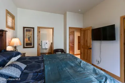 Property 26-10398 - Photo 22