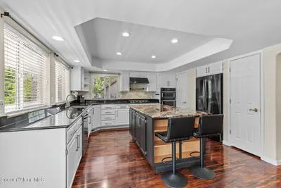 Property 26-7187 - Photo 27