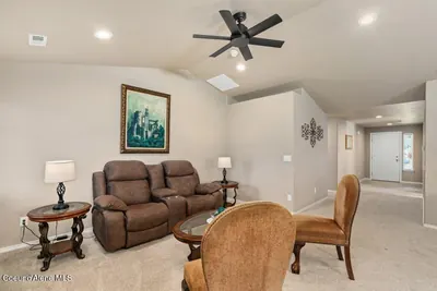 Property 26-8819 - Photo 9
