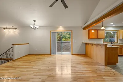Property 26-10262 - Photo 10