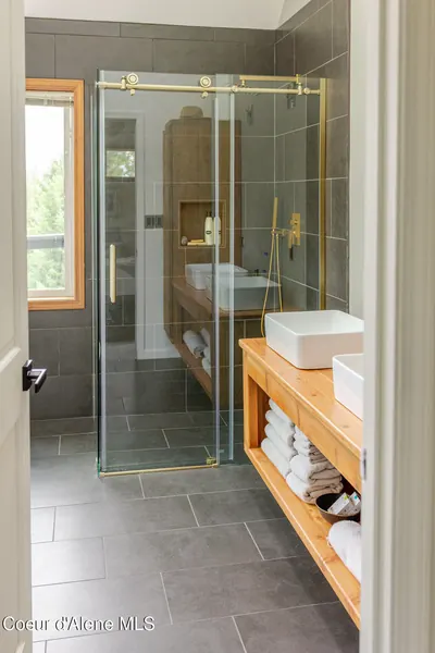 Property 26-7703 - Photo 27