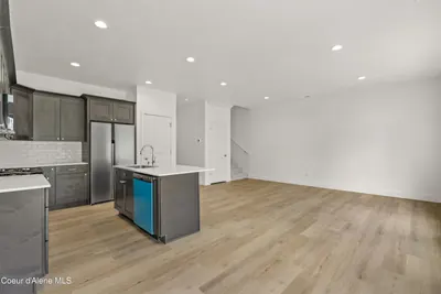 Property 26-9200 - Photo 13