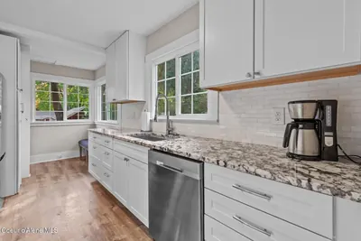 Property 26-10069 - Photo 10