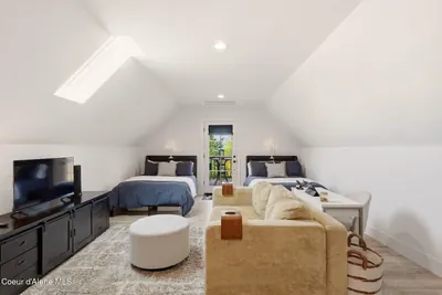 Property 26-8168 - Photo 52