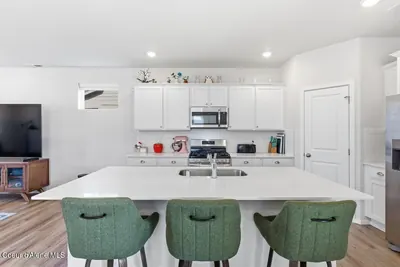 Property 26-8125 - Photo 11