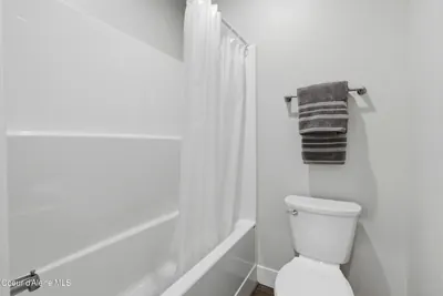 Property 26-7606 - Photo 17