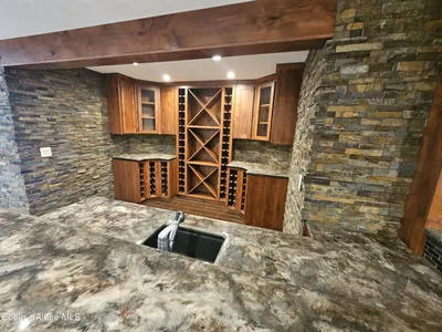 Property 26-8487 - Photo 24