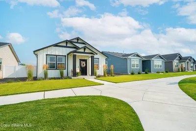 Property 26-7685 - Photo 2