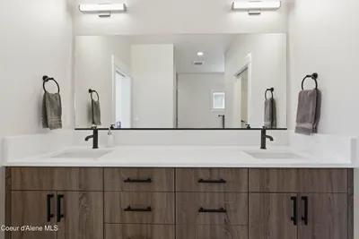 Property 26-8813 - Photo 12