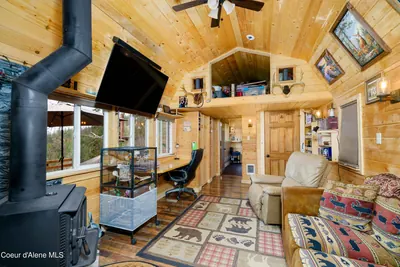 Property 26-7985 - Photo 36