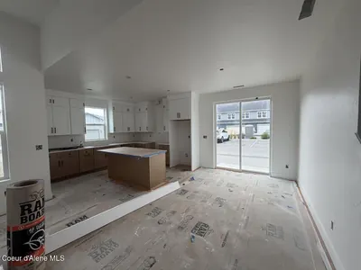 Property 26-9695 - Photo 3