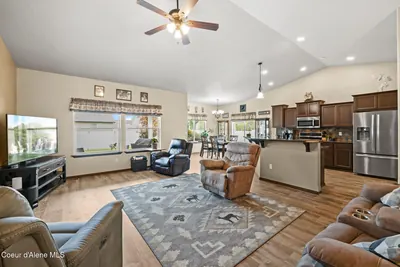 Property 26-8663 - Photo 5