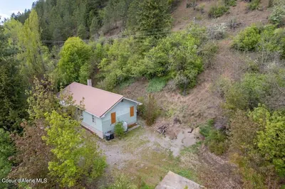 Property 26-10240 - Photo 1