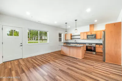 Property 26-8228 - Photo 6