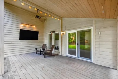Property 26-9573 - Photo 61