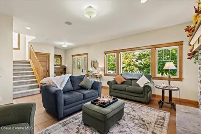Property 26-10133 - Photo 14