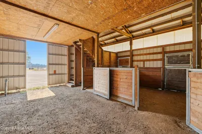 Property 26-8046 - Photo 82