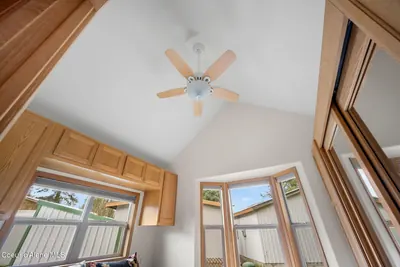 Property 26-9597 - Photo 25